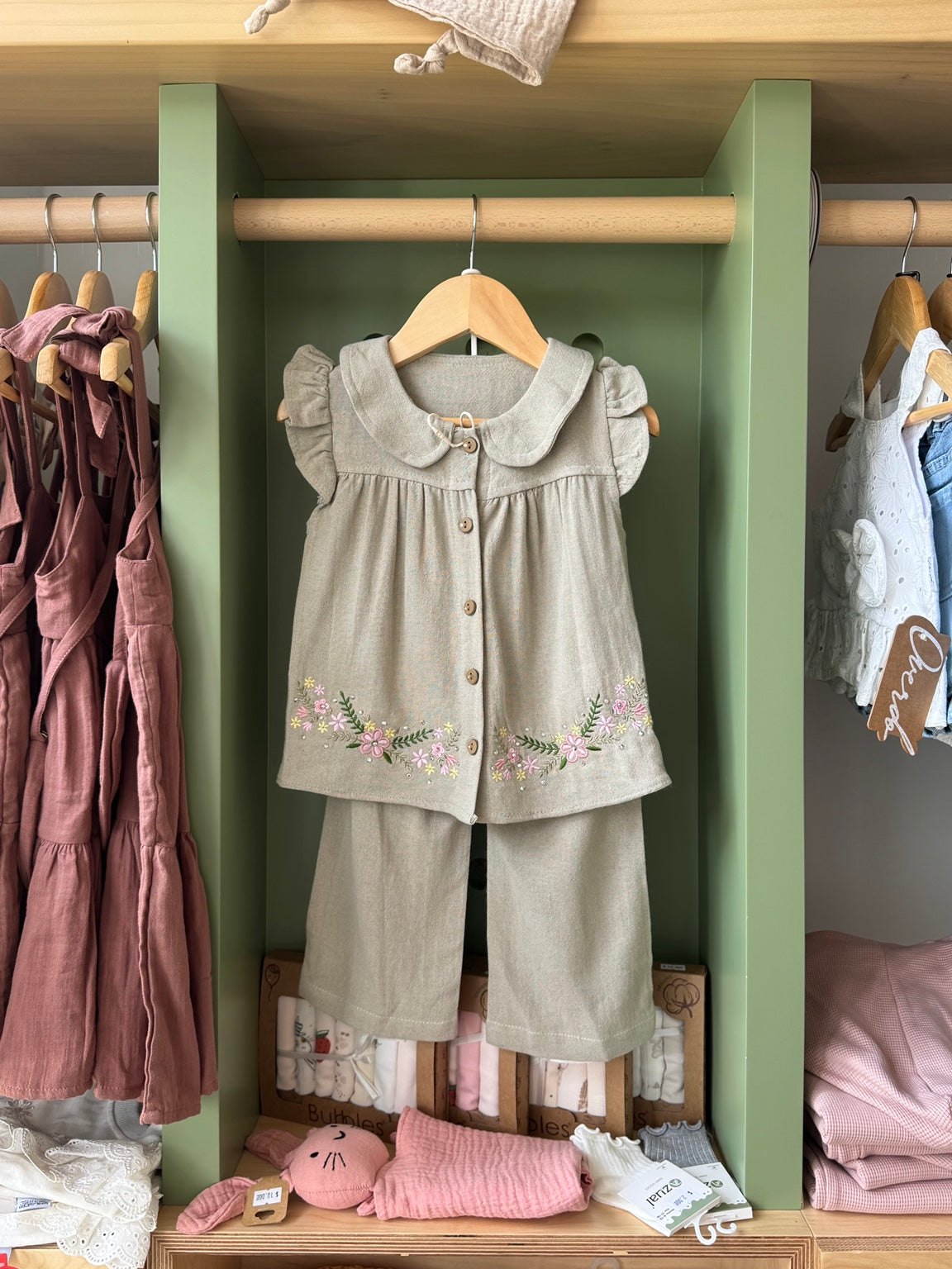 Girl 2pcs Wide Legs Pant Olive Set front