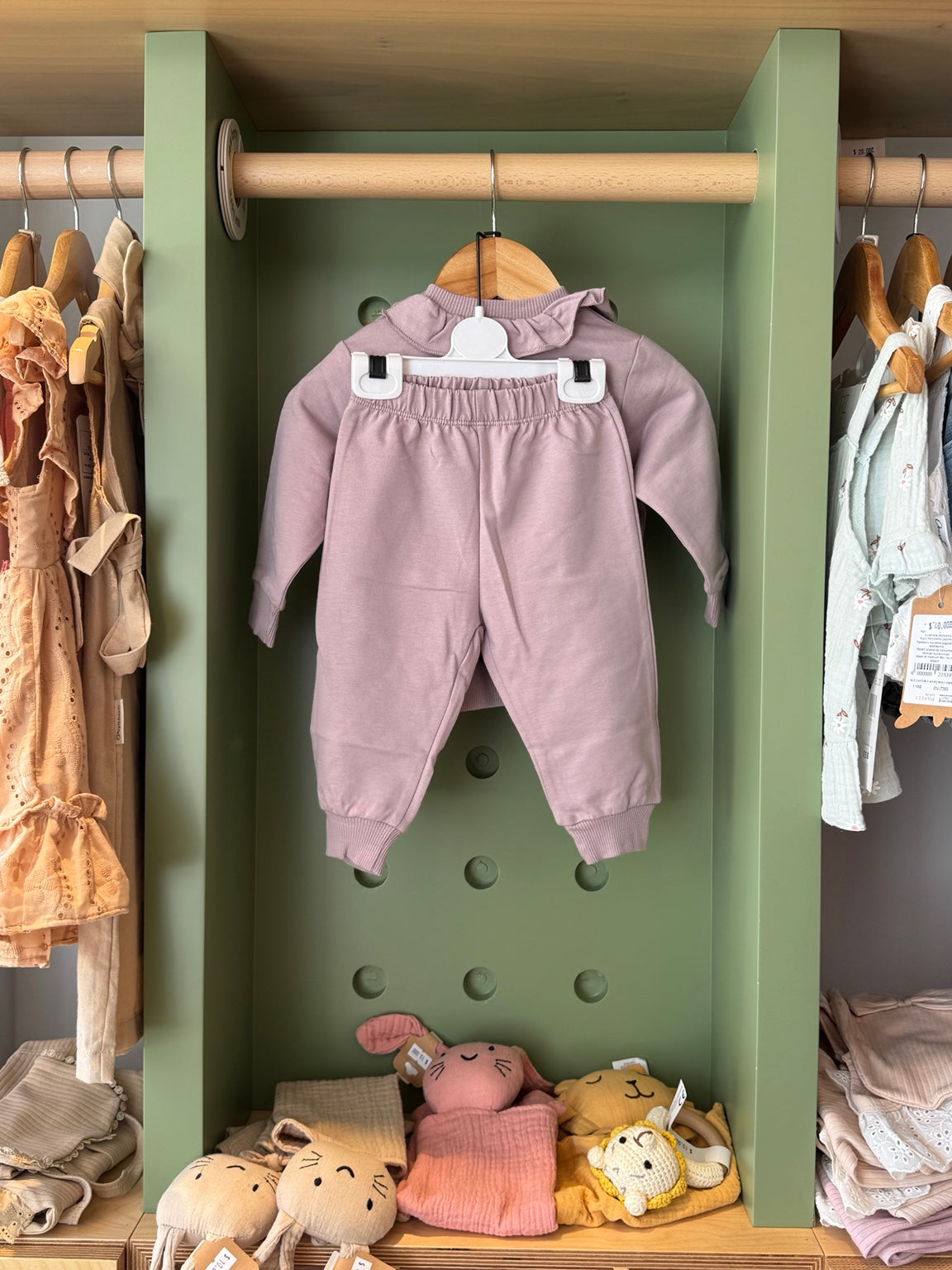 BabyGirl dusty purple cotton set with matching trousers, back view
