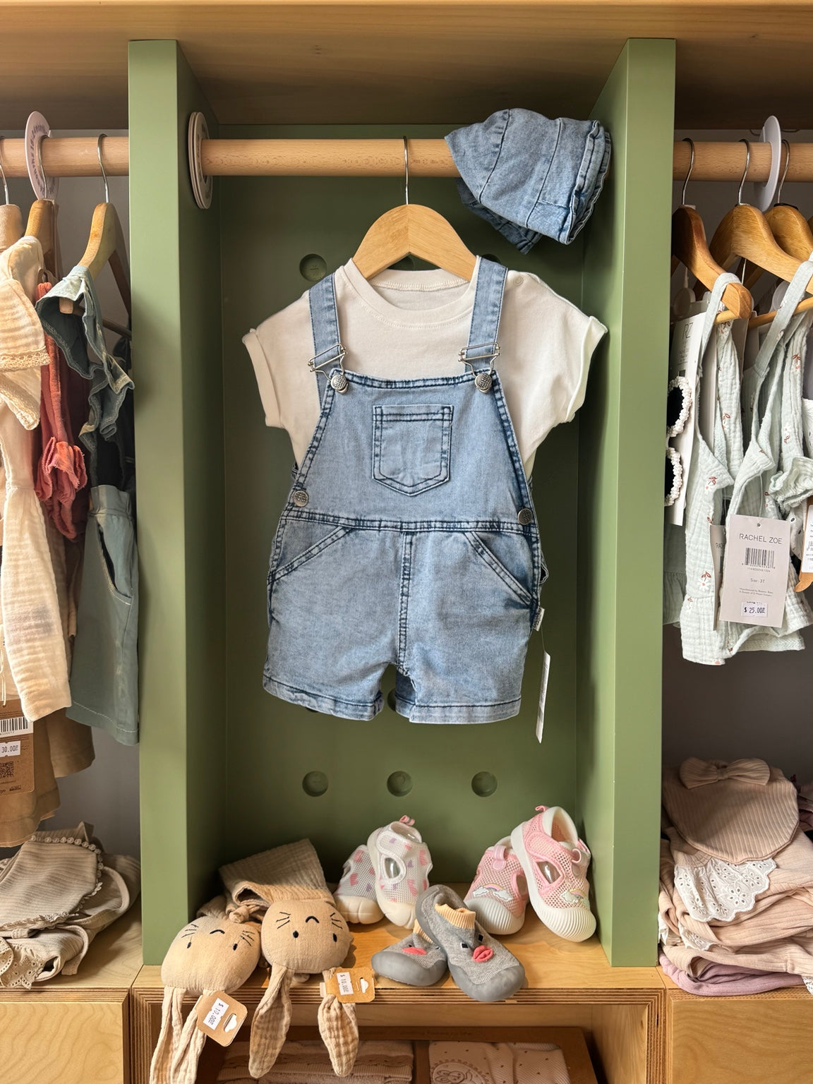 Boy 2pcs Denim Salopette with Hat front
