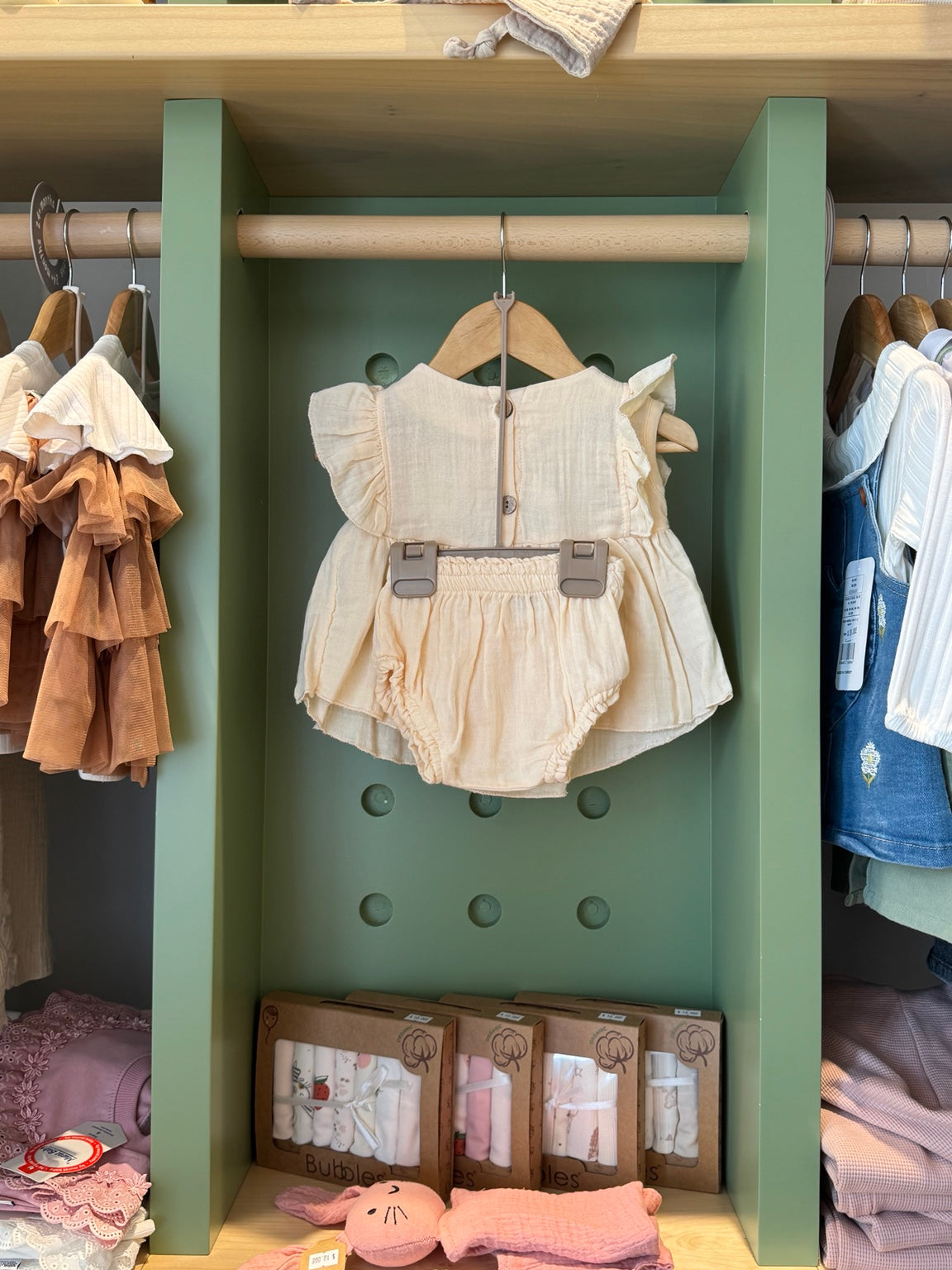 BabyGirl 2pcs Ecru Dress + Panties - back/detail