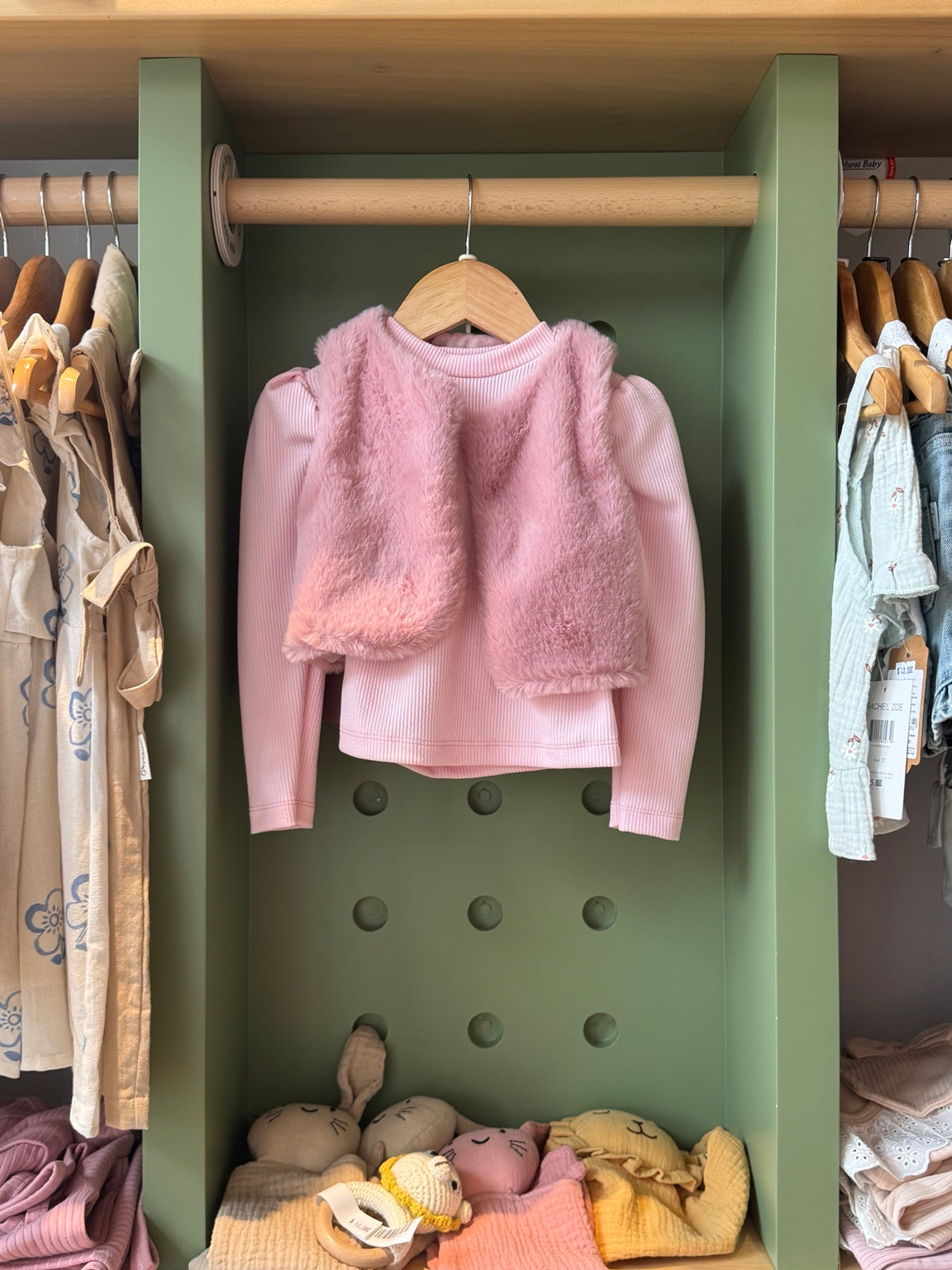 Girl 3pcs Pink Leather Skirt Set with Fur